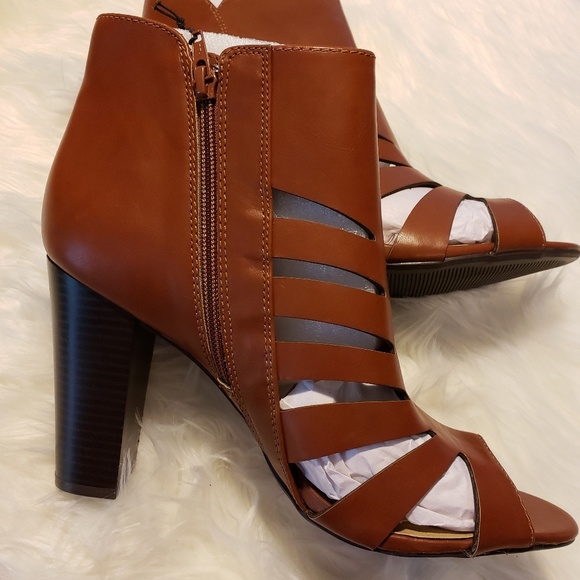 nicki Shoes - NEW Nicki heels size 11